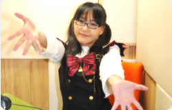 新堂真弓.jpg